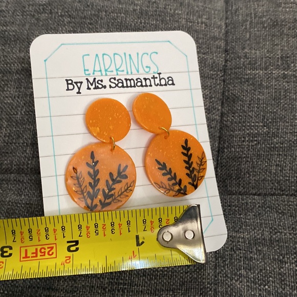 Clay Earrings - Picture 6 of 6